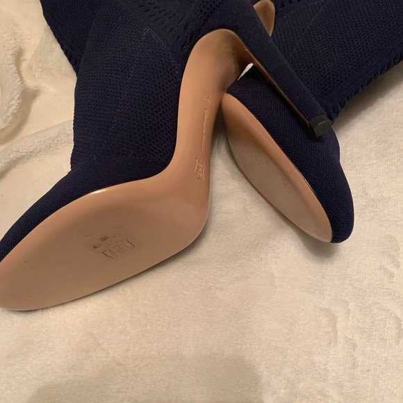 EUC Gianvito Rossi Navy Blue Stretch Bootie Size 39 (8.5) - Picture 5 of 7